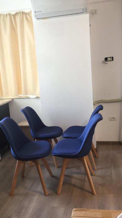 Apartament Gabrox นาโวดาริ ภายนอก รูปภาพ