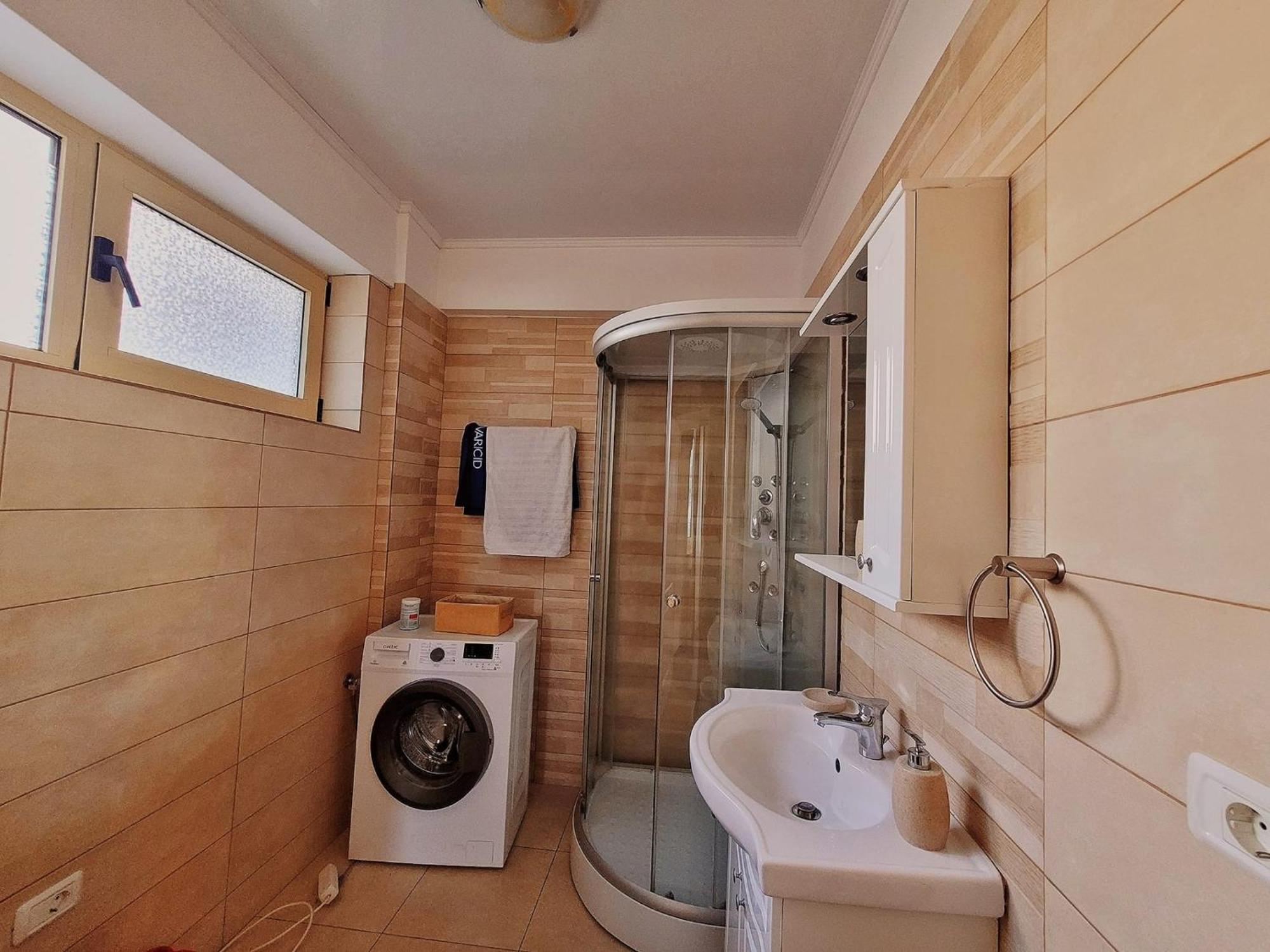 Apartament Gabrox นาโวดาริ ภายนอก รูปภาพ